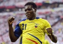 Ekuador Pecundangi Polandia 2-0